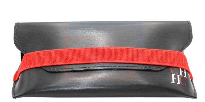 Carolina Herrera SHE175 posee un estilo vanguardista único