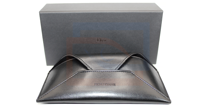 Dior 0222S combina el estilo aviador en un modelo cíclope