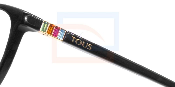 VTOA45S es una montura con estilo y detalles minimalistas