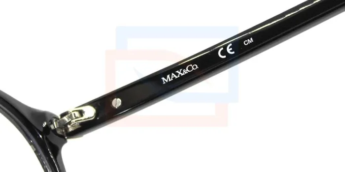 Max & Co. 300