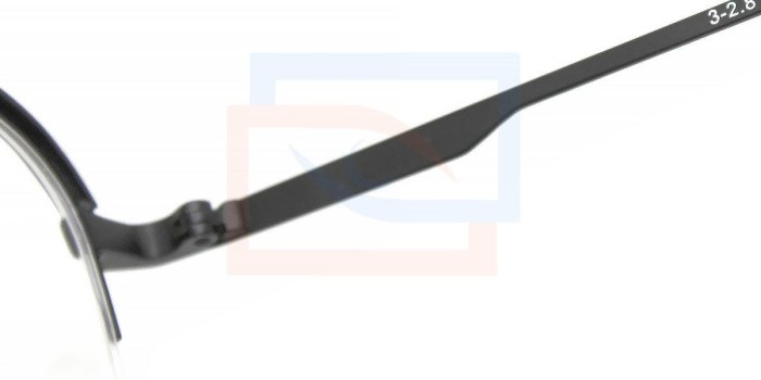 Diesel DL5306-F sabe como reinventar un estilo clásico