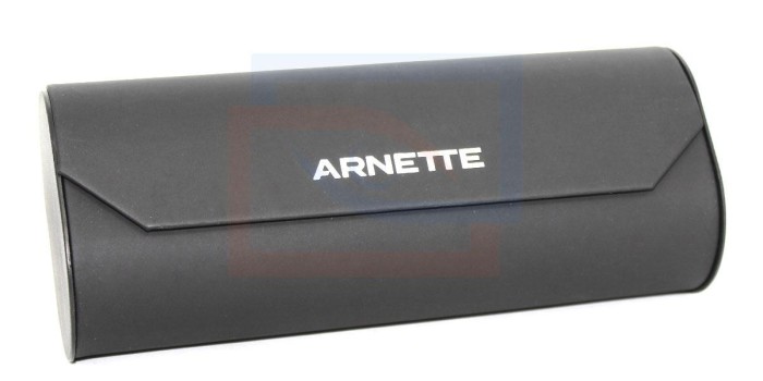 Lentes oftálmicos Arnette Nakki AN7208 tienen una elegante