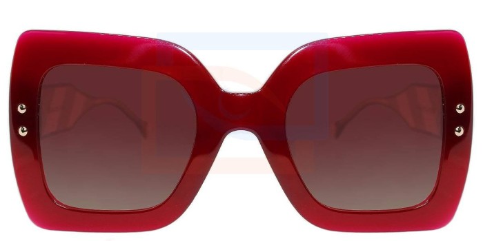 Carolina Herrera HER0082/S impacta con su imponente diseño