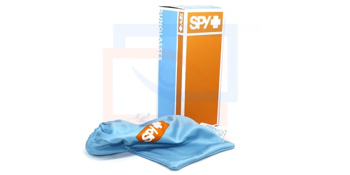 SPY Optics Loma retoma un estilo usado y se apropia