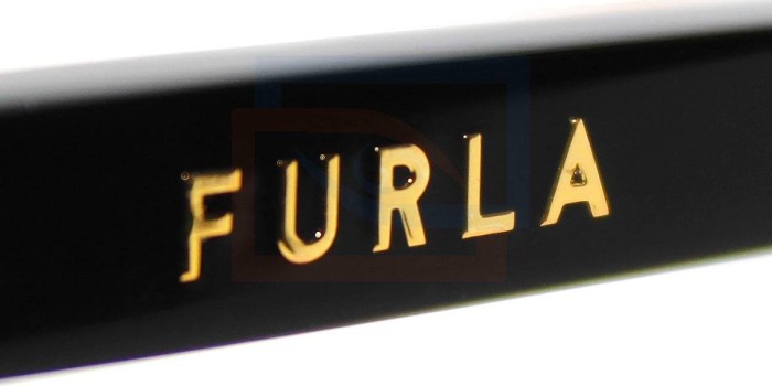 VFU718 sabe como hacerte lucir elegante y a la moda