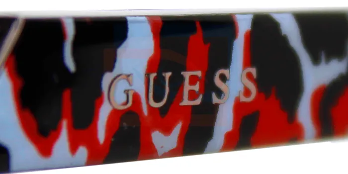 Guess GU5211