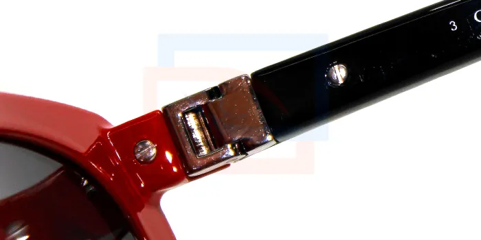 Guess GU5211
