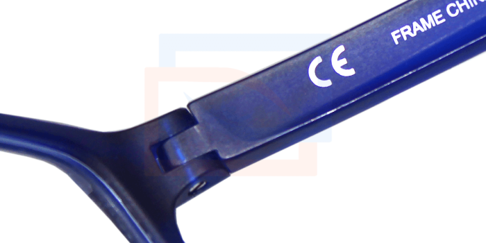 Las gafas Nike 7119 refuerzan el estilo deportivo